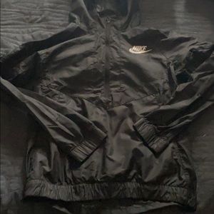 windbreaker